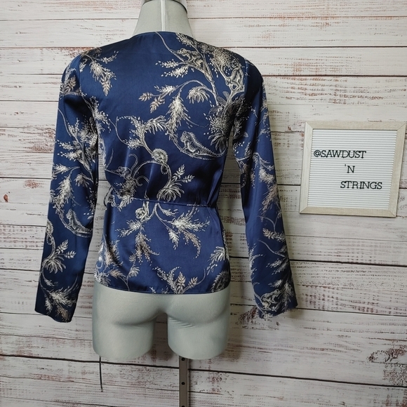 ARITZIA Little Moon Wrap Top Size XXS - Picture 5 of 13